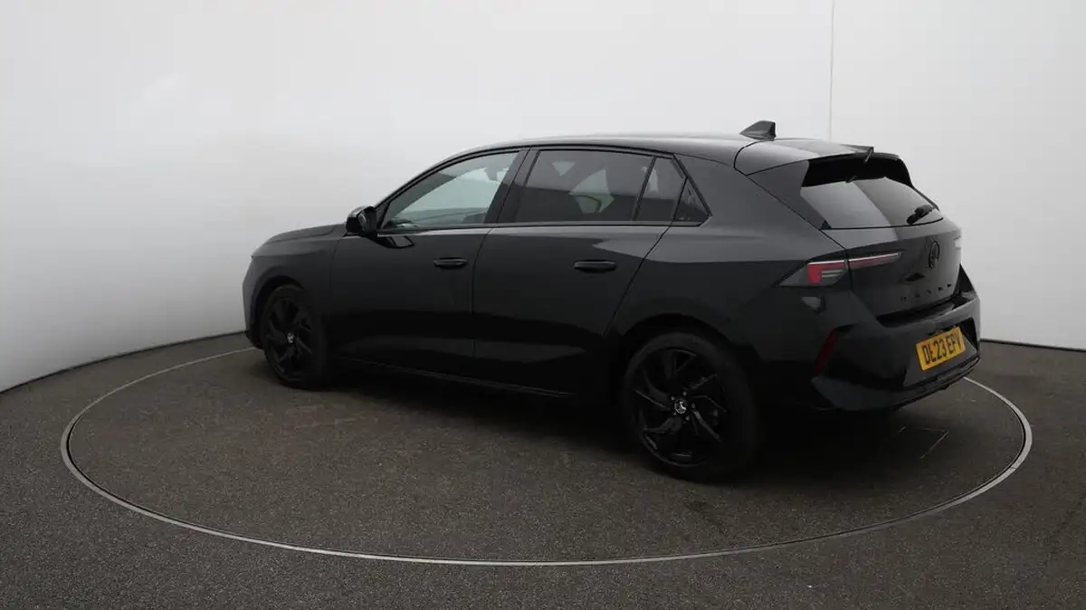 2023-vauxhall-astra-12-turbo-gs-hatchback-auto-big-55