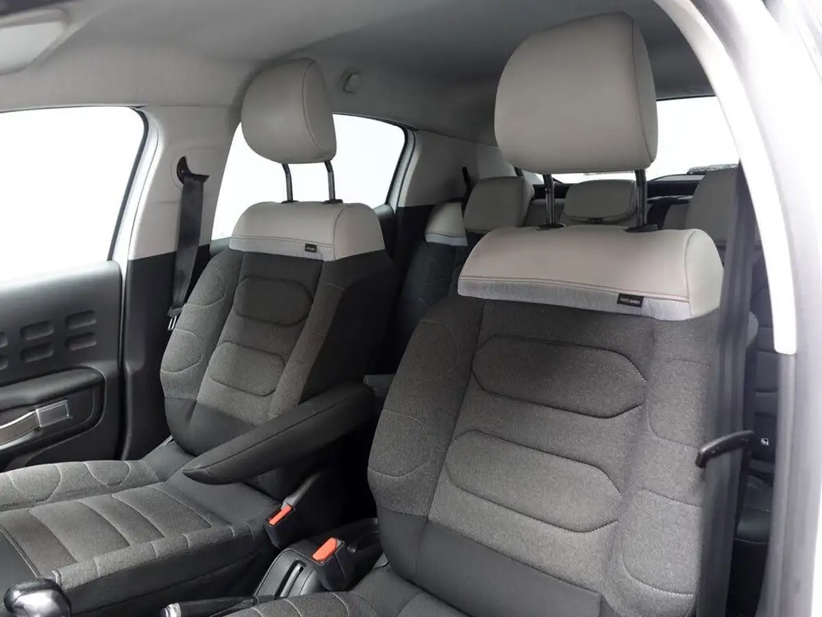 2022-citroen-c3-12-puretech-saint-james-83ps-big-12