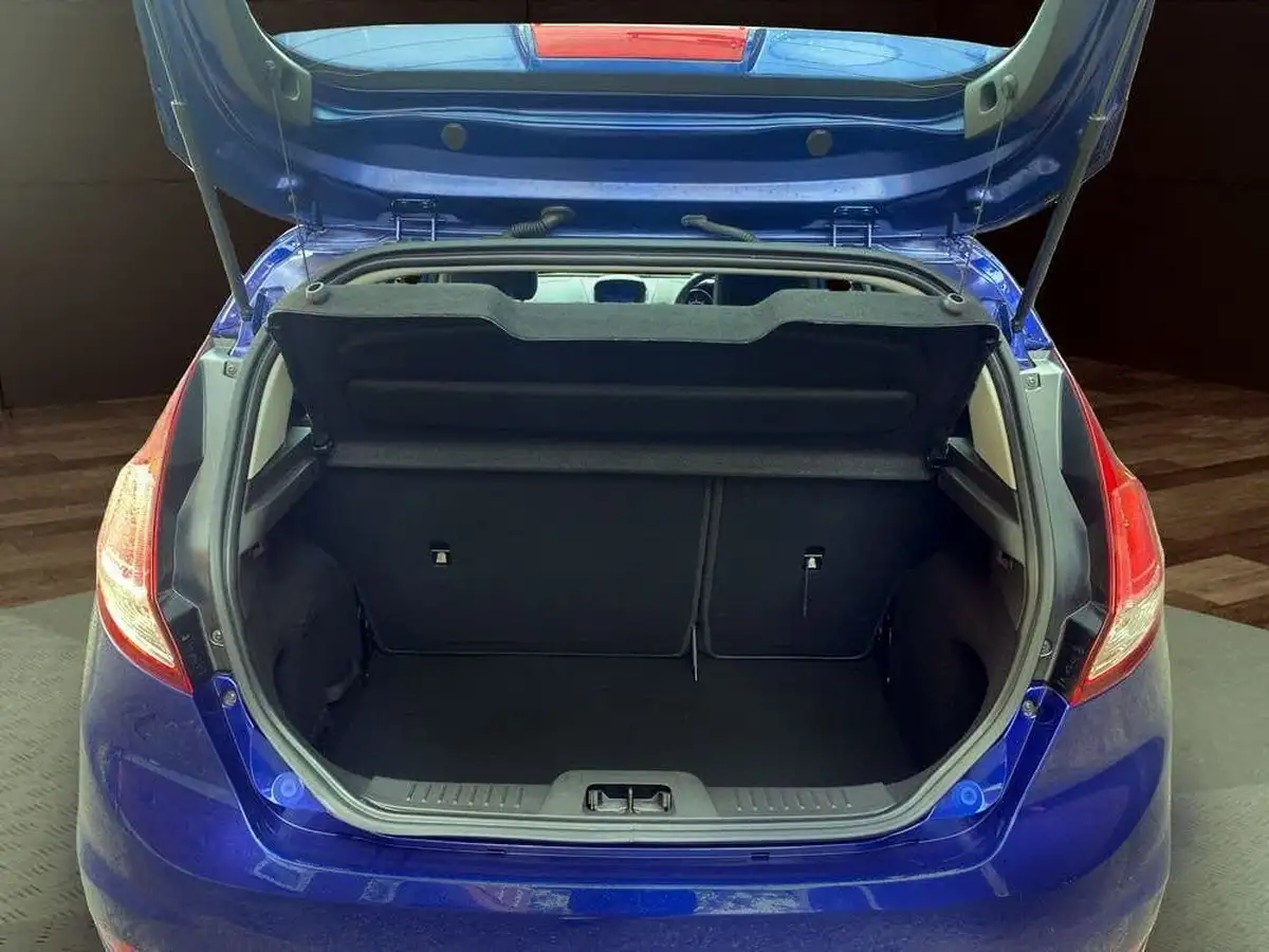 2017-ford-fiesta-10t-zetec-100ps-ecoboost-5d-powershift-big-7