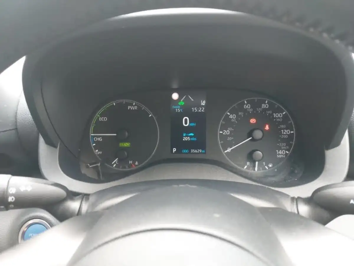 2022-mazda-mazda2-15-agile-big-18