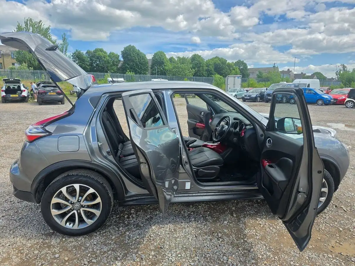 2017-nissan-juke-16-tekna-117ps-1598cc-xtronic-cvt-big-15