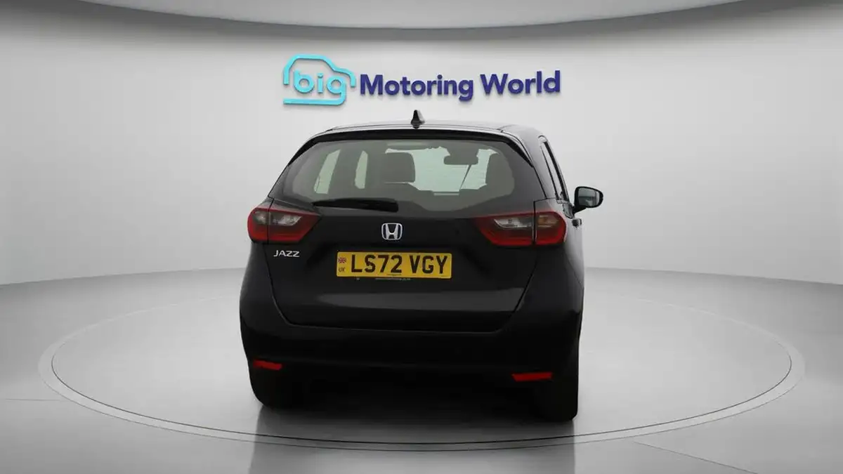 2022-honda-jazz-15-i-mmd-sr-109ps-big-6
