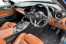 2019-alfa-romeo-giulia-20-veloce-small-5