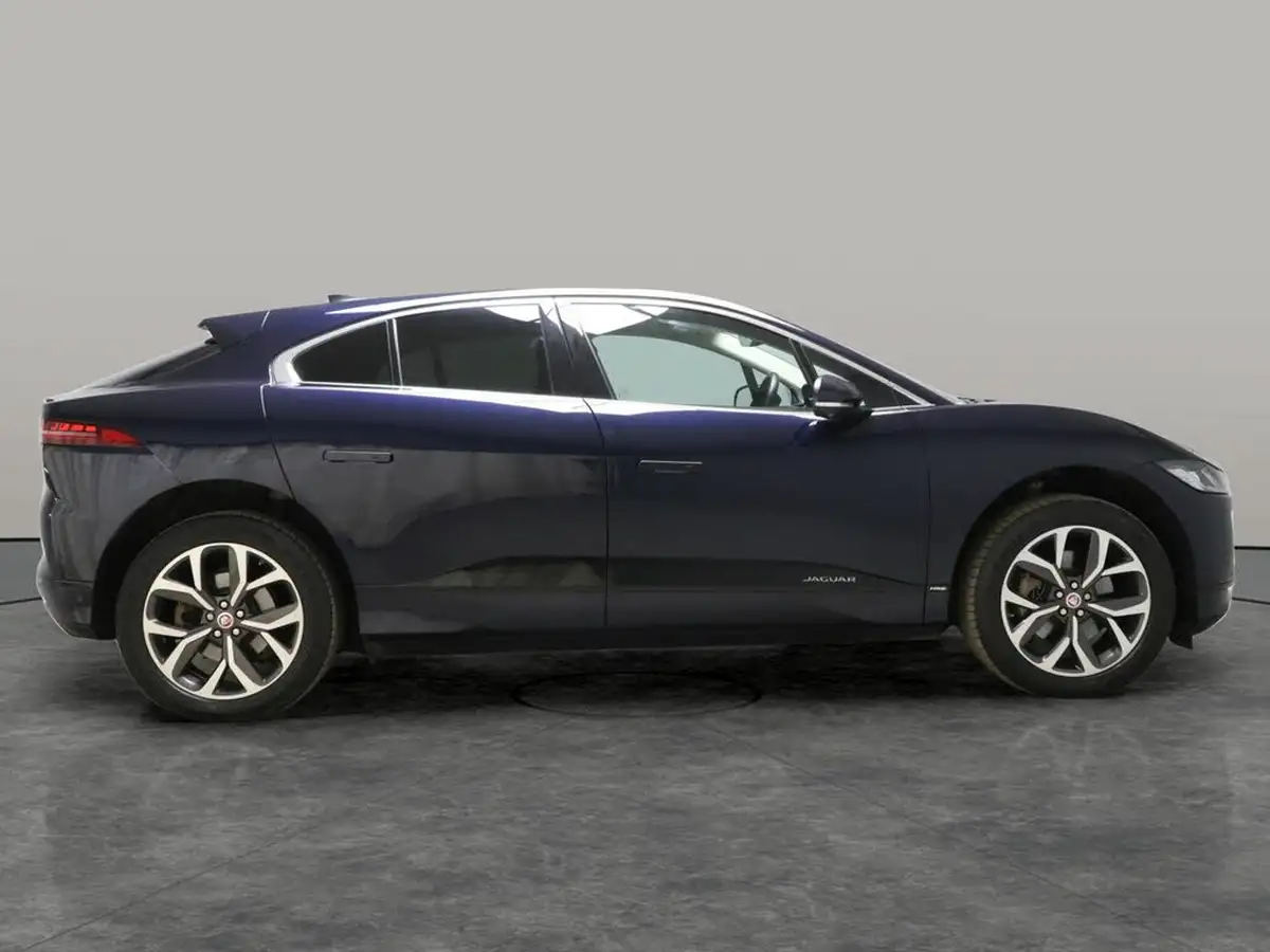 2020-jaguar-i-pace-ev400-hse-big-8