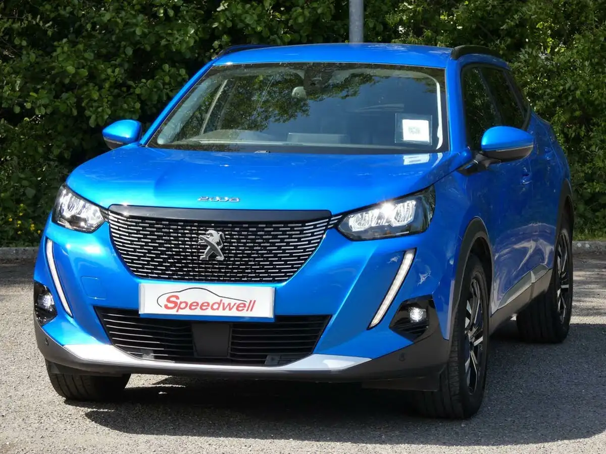 2020-peugeot-2008-suv-12-puretech-allure-100bhp-big-10