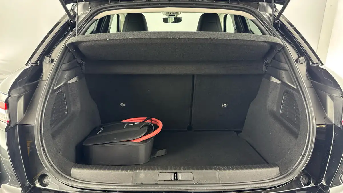 2021-ds-ds-3-crossback-e-tense-prestige-big-14