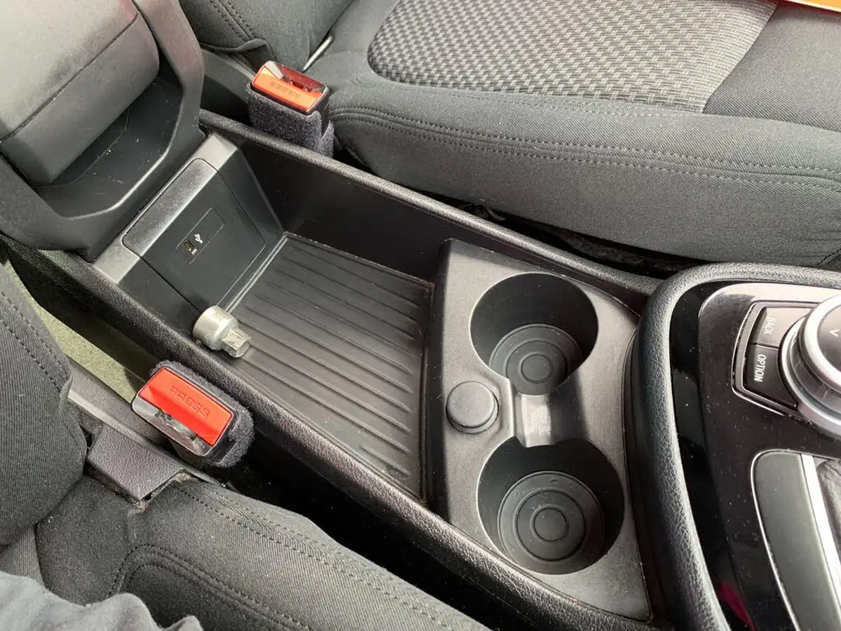 2020-bmw-2-series-15td-216d-se-gran-dct-big-52