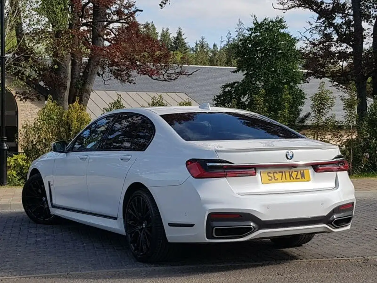 2022-bmw-7-series-30td-740d-m-sport-big-1