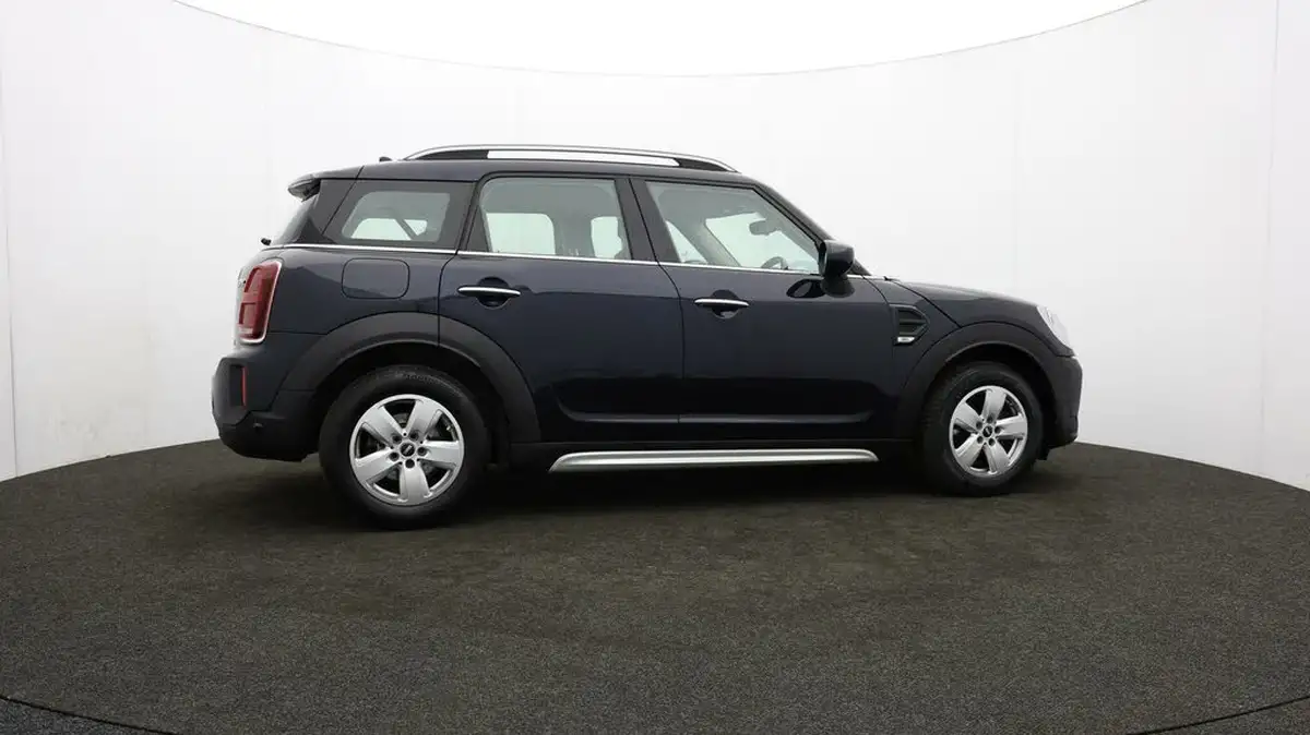 2021-mini-countryman-15-cooper-classic-big-30