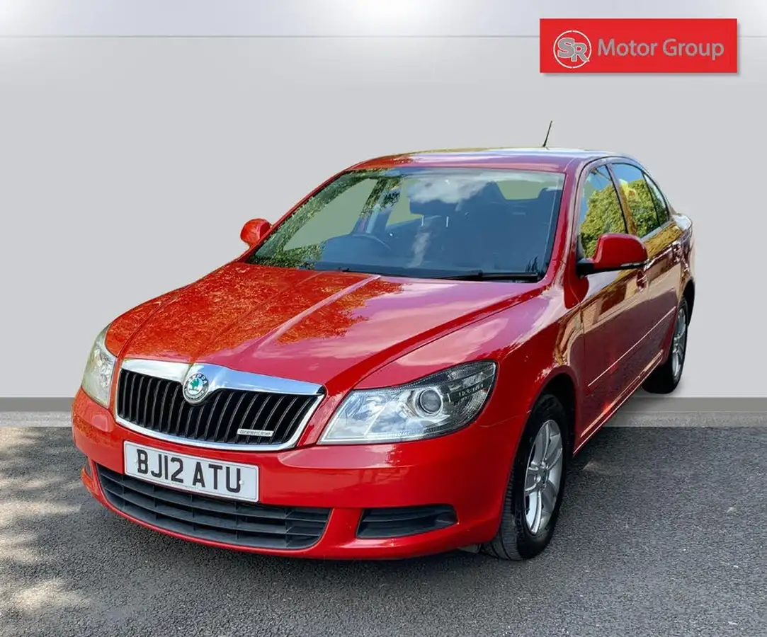 2012-skoda-octavia-16td-greenline-ii-hatchback-big-2