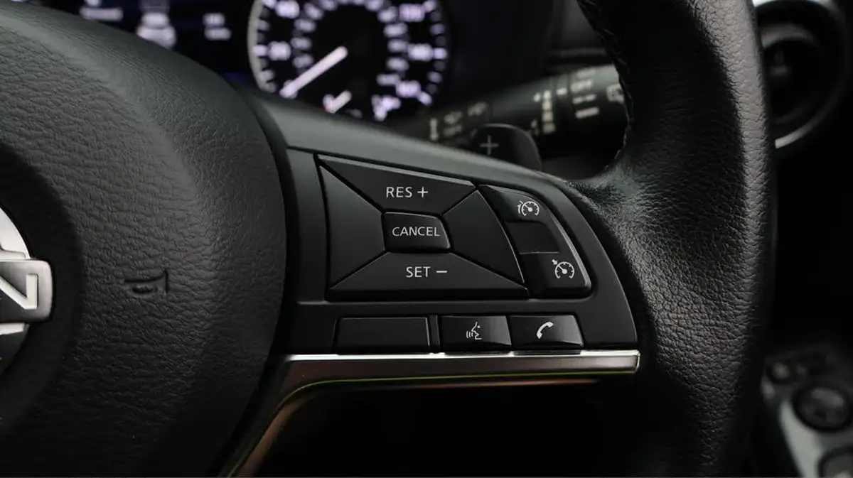 2023-nissan-juke-10-dig-t-n-connecta-dct-big-25
