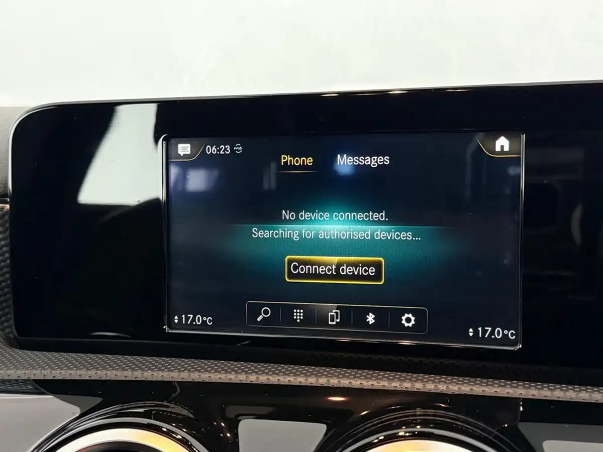 2019-mercedes-benz-a-class-15d-a180d-sport-hatchback-5d-7g-dct-big-30