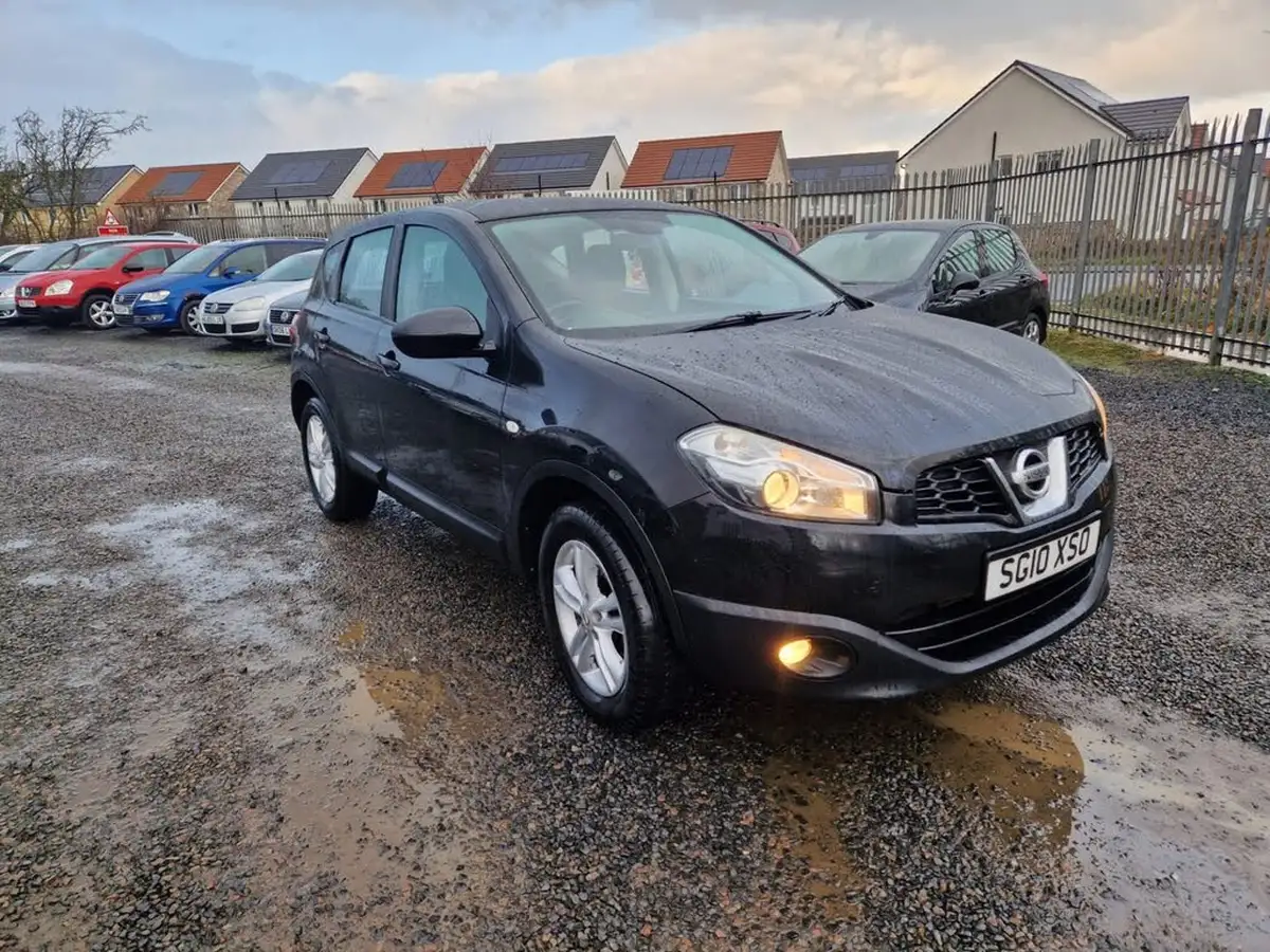 2010-nissan-qashqai-15td-acenta-big-1