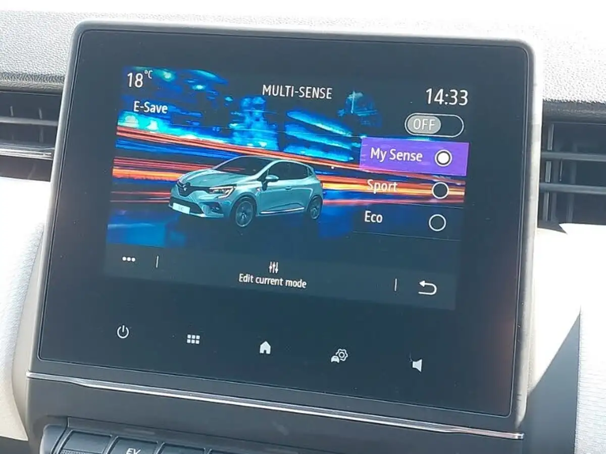 2023-renault-clio-16-techno-big-14