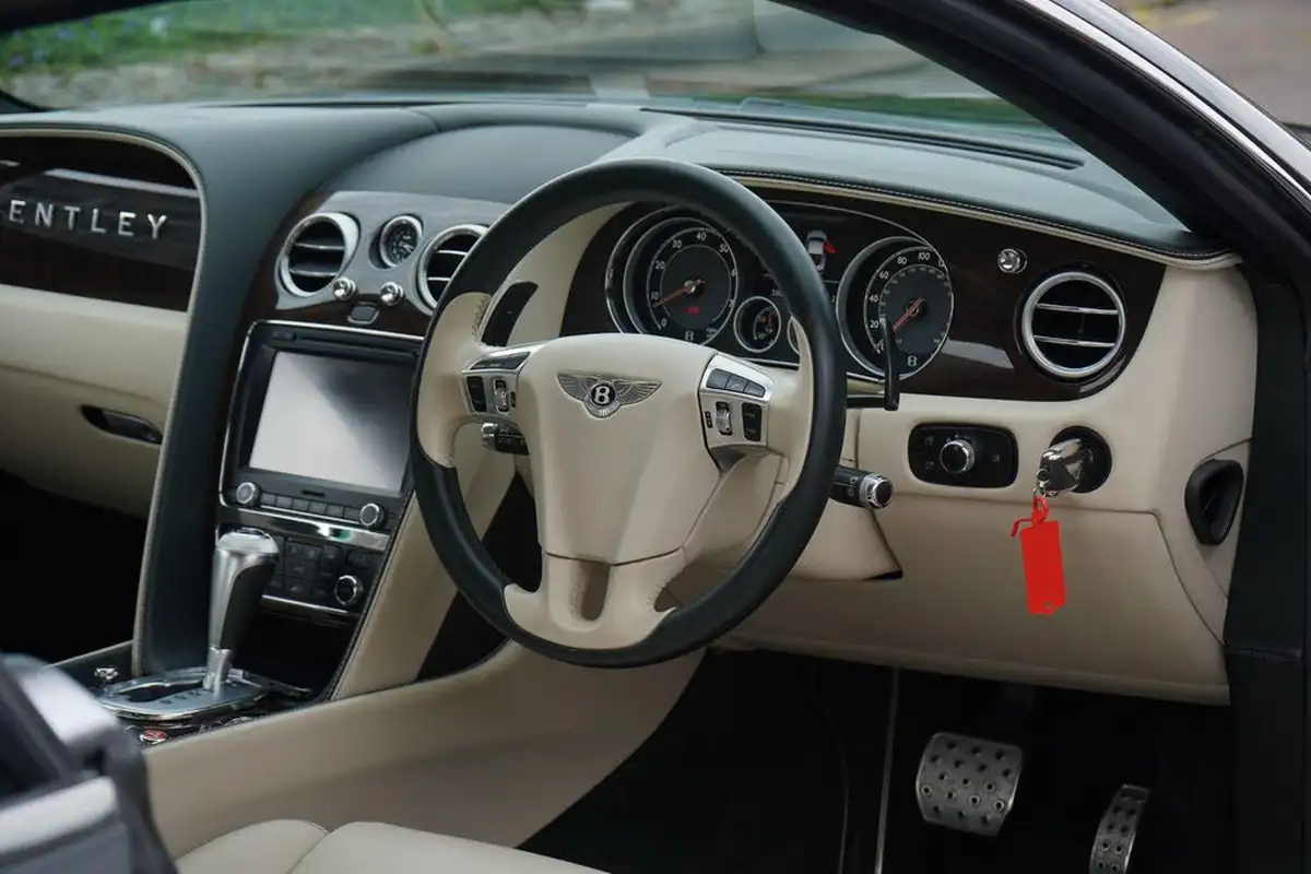 2013-bentley-continental-big-15