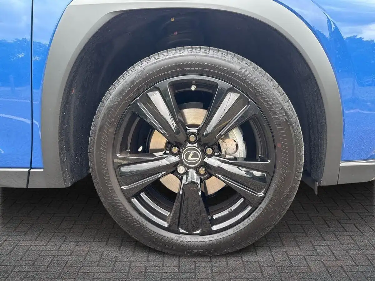 2021-lexus-ux-250h-20-ux-184bhp-without-navigation-big-8