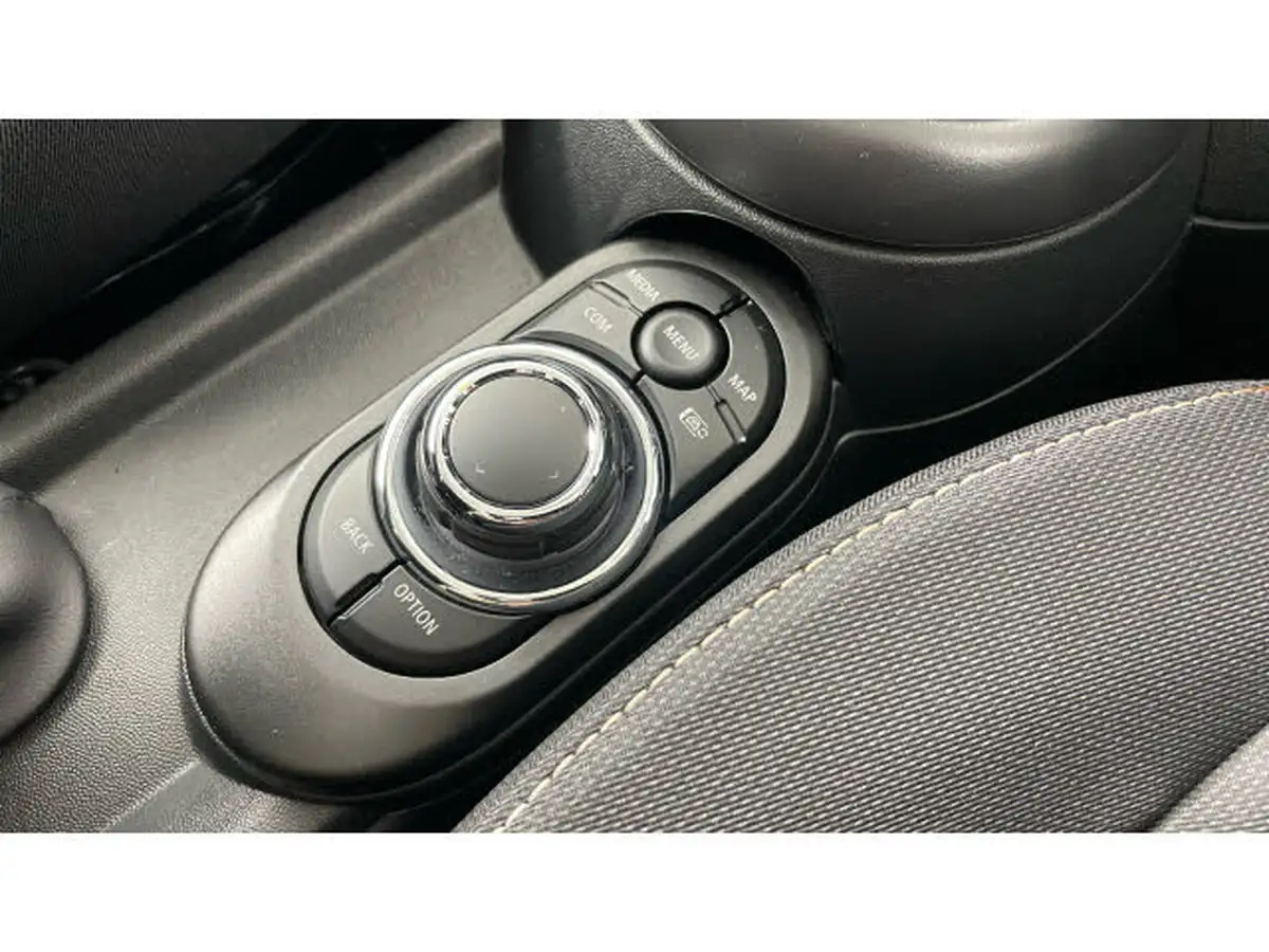 2023-mini-cooper-15-cooper-classic-premium-auto-hatchback-3d-auto-big-18