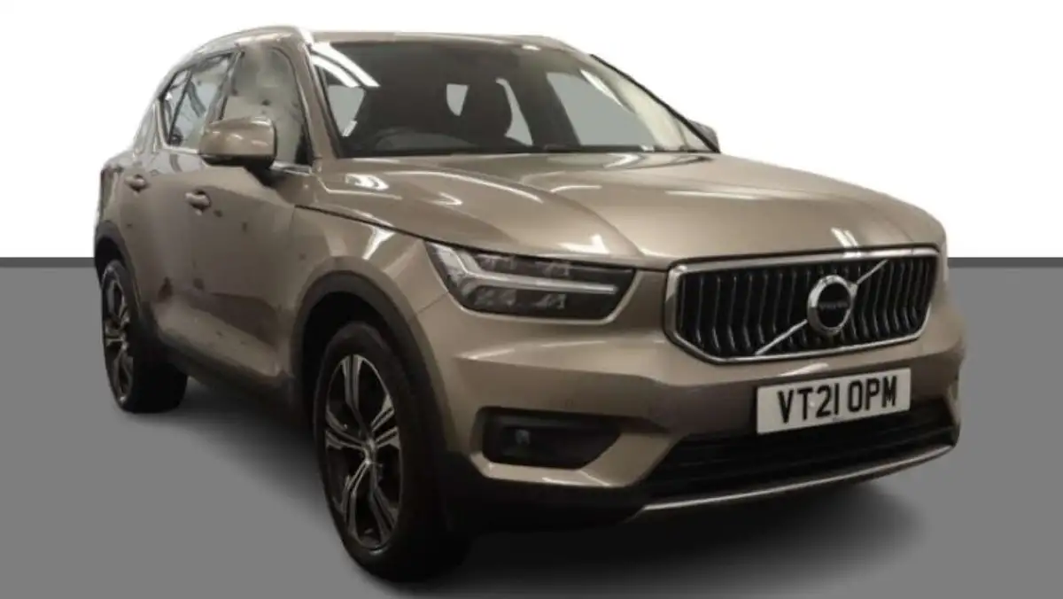 2021-volvo-xc40-15-t5-inscription-262bhp-big-0