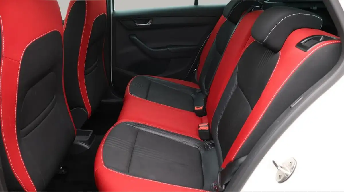 2019-skoda-fabia-10-tsi-monte-carlo-95ps-estate-big-16