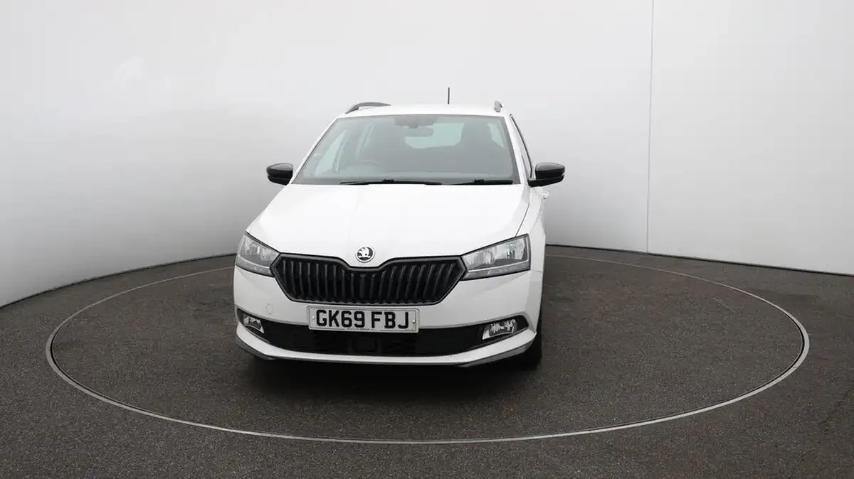2019-skoda-fabia-10-tsi-monte-carlo-95ps-estate-big-32