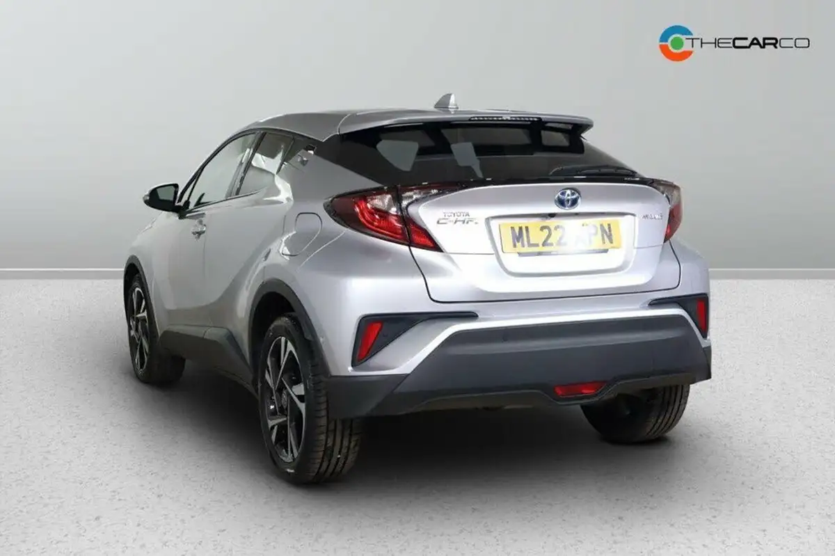 2022-toyota-c-hr-18-vvt-i-design-big-7