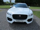 2019-jaguar-f-pace-20-i4d-chequered-flag-180ps-small-1