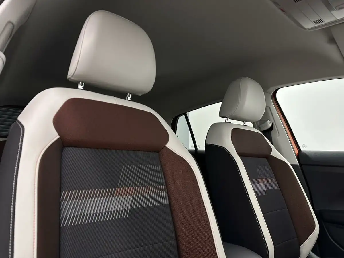 2021-volkswagen-t-cross-10-tsi-se-95ps-big-26
