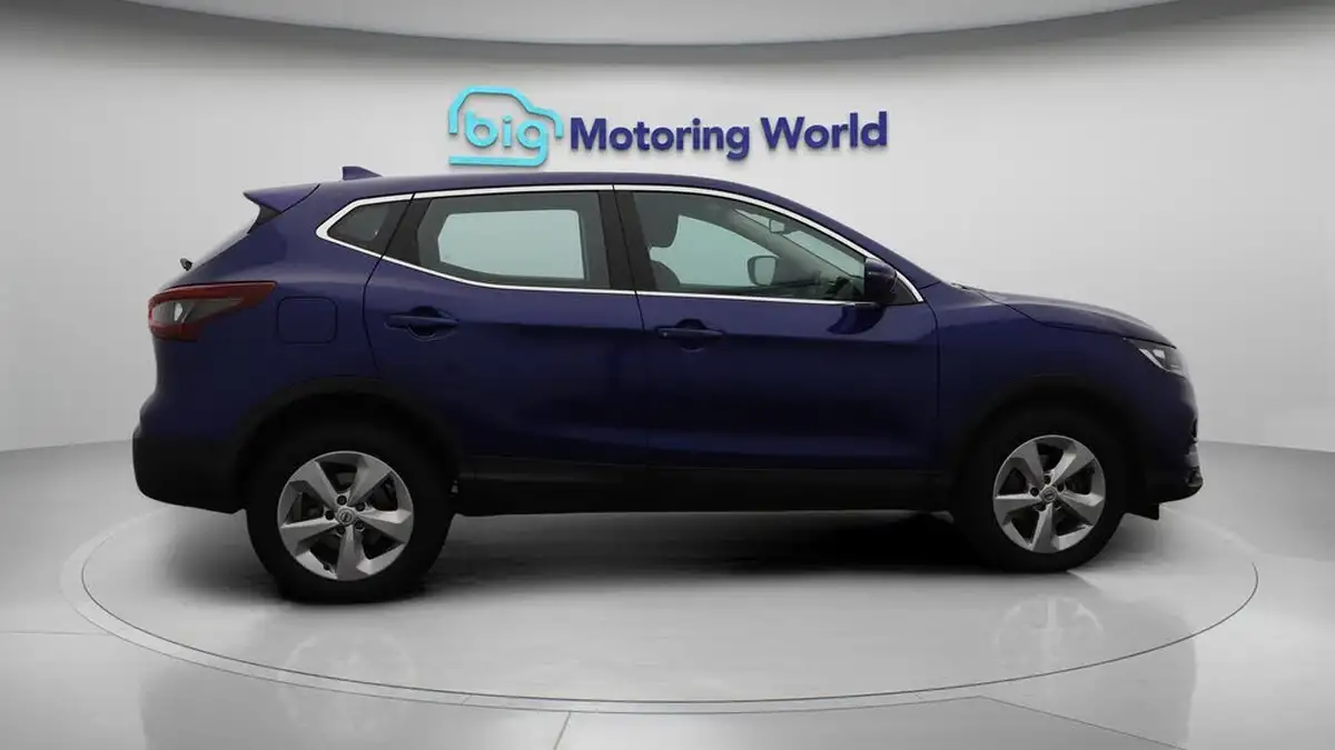 2020-nissan-qashqai-13-dig-t-acenta-premium-140ps-big-8