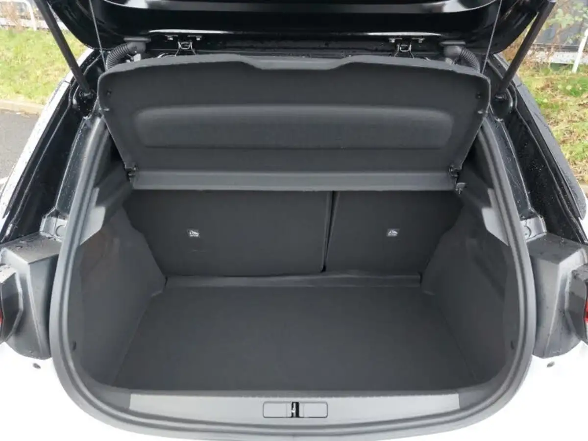 2024-vauxhall-corsa-12i-gs-big-7