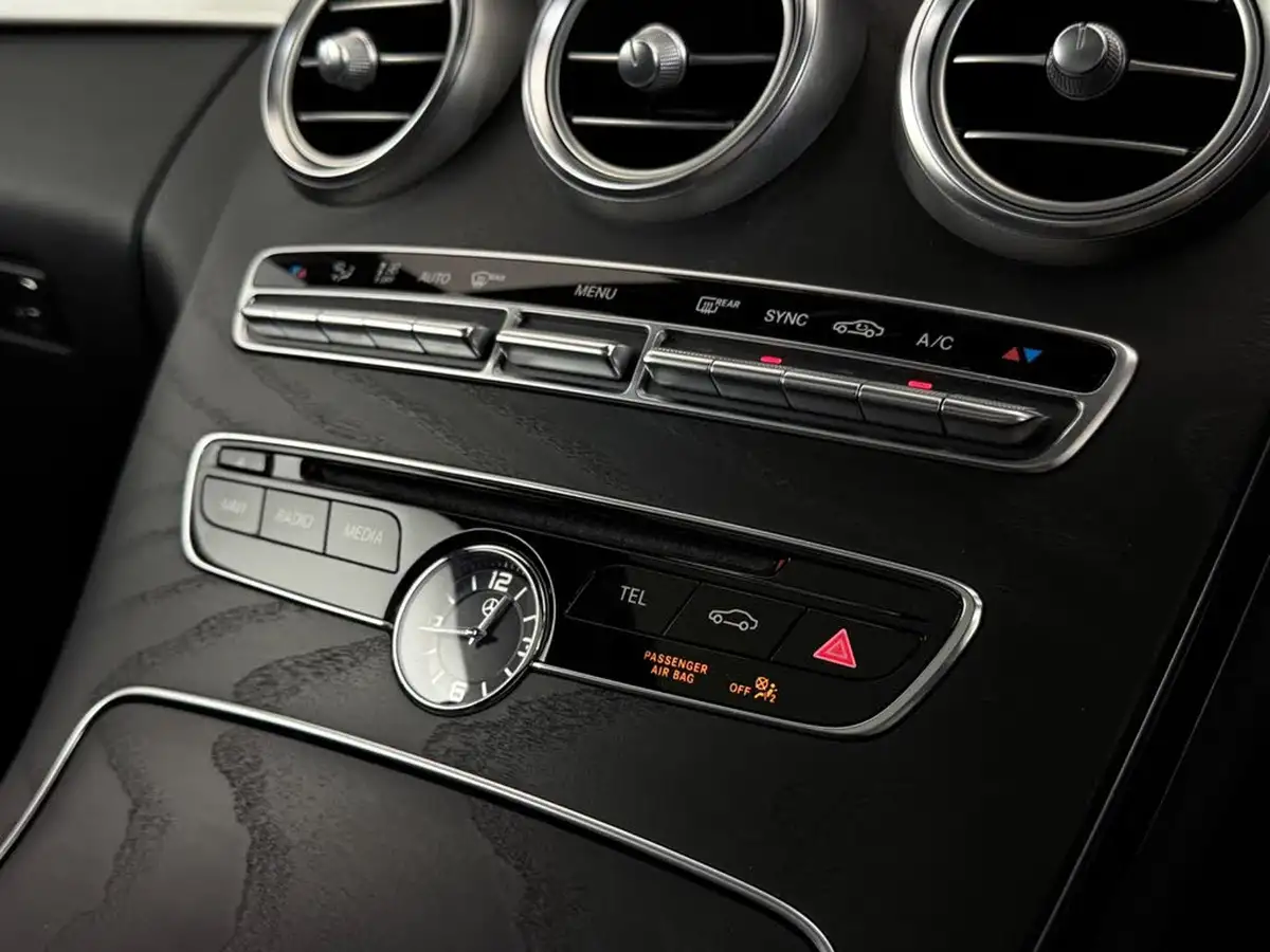 2017-mercedes-benz-c-class-21d-c220d-amg-line-premiumss-coupe-2d-9g-tronic-plus-big-24