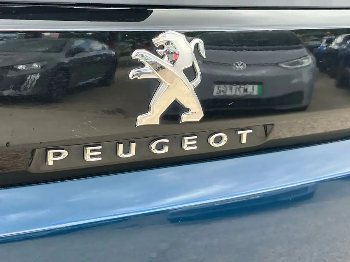 2023-peugeot-5008-suv-15-bluehdi-gt-130ps-eat8-big-25