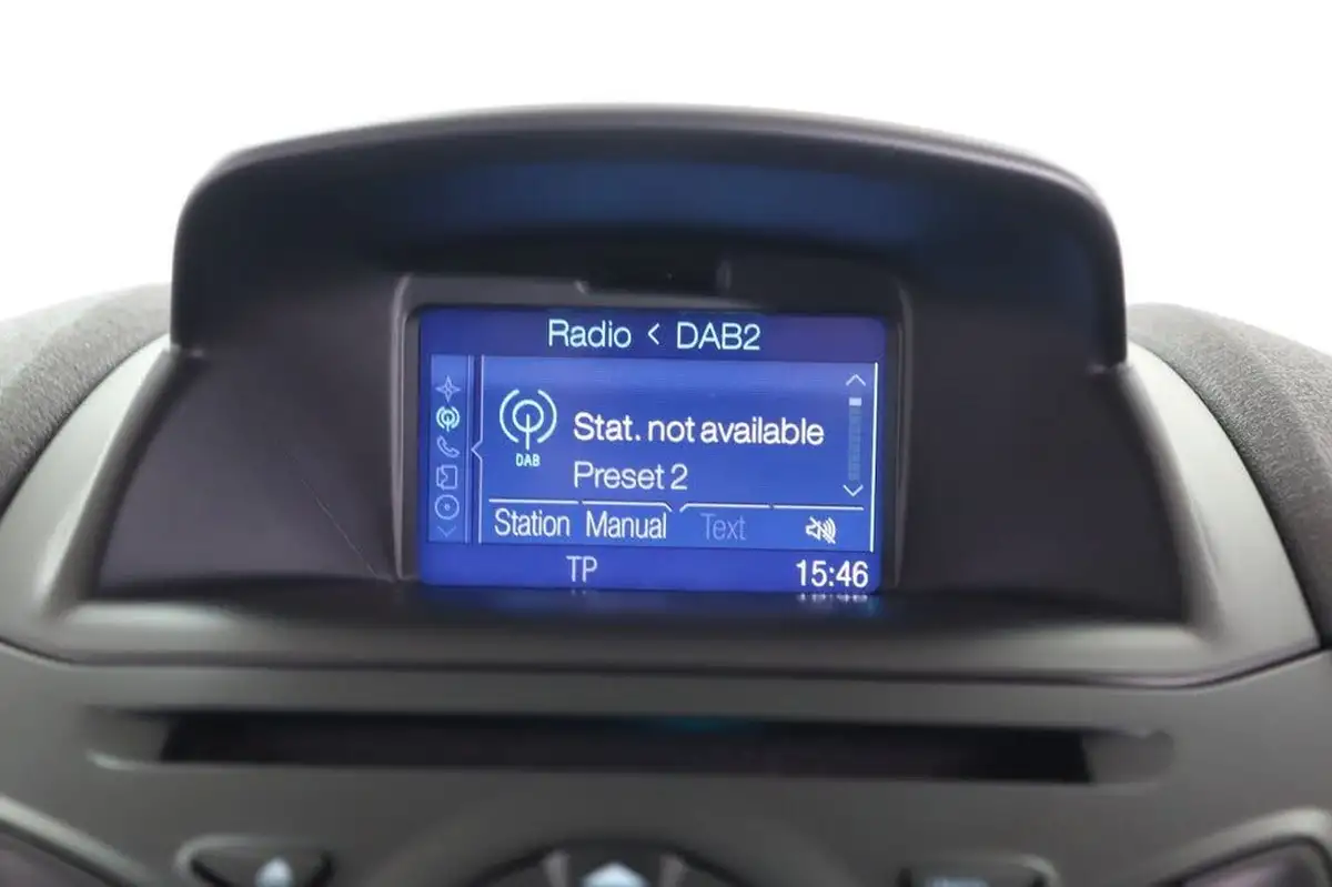 2017-ford-fiesta-10t-st-line-100ps-5d-big-40