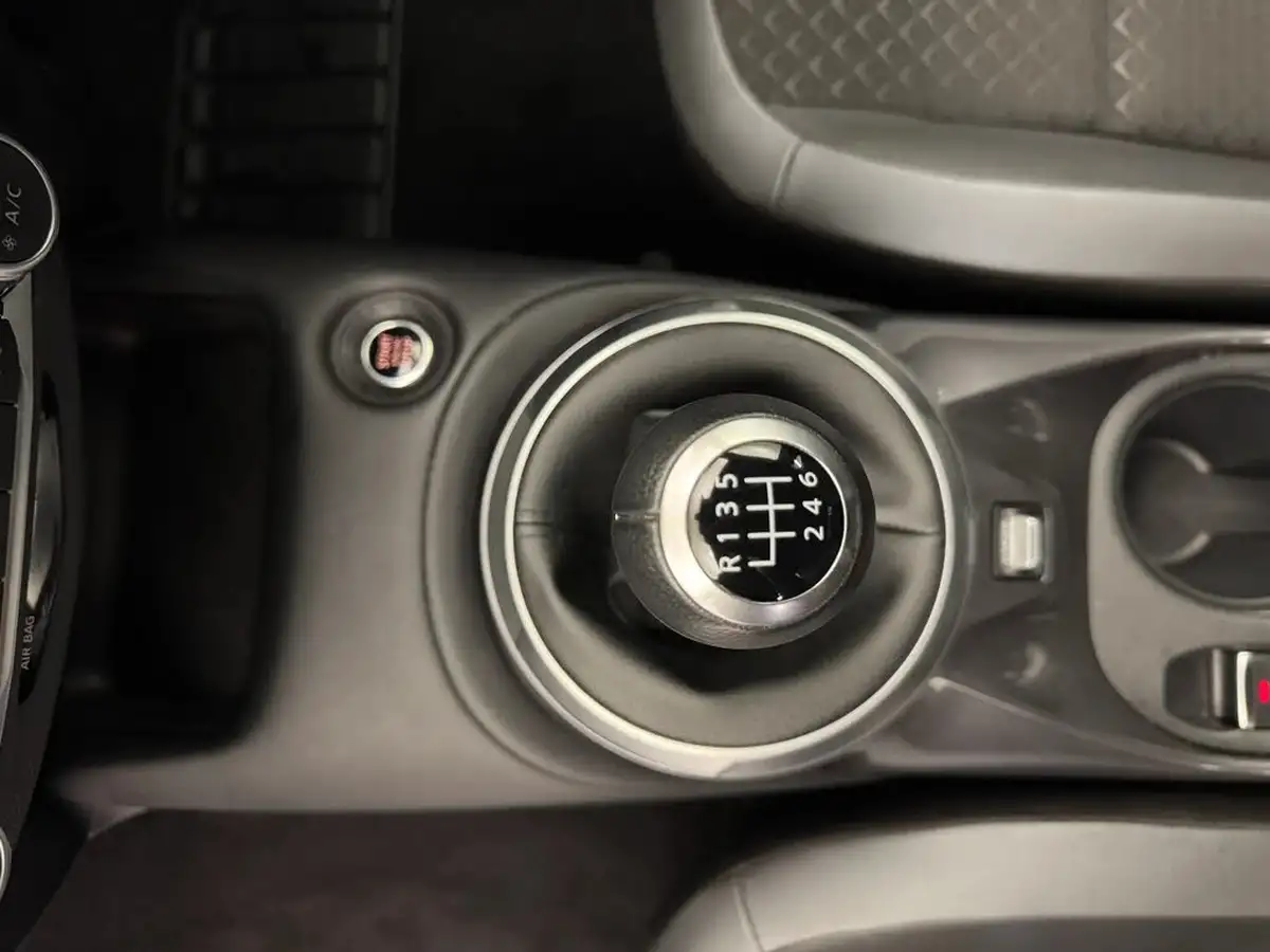 2024-nissan-juke-10-dig-t-n-connecta-big-14