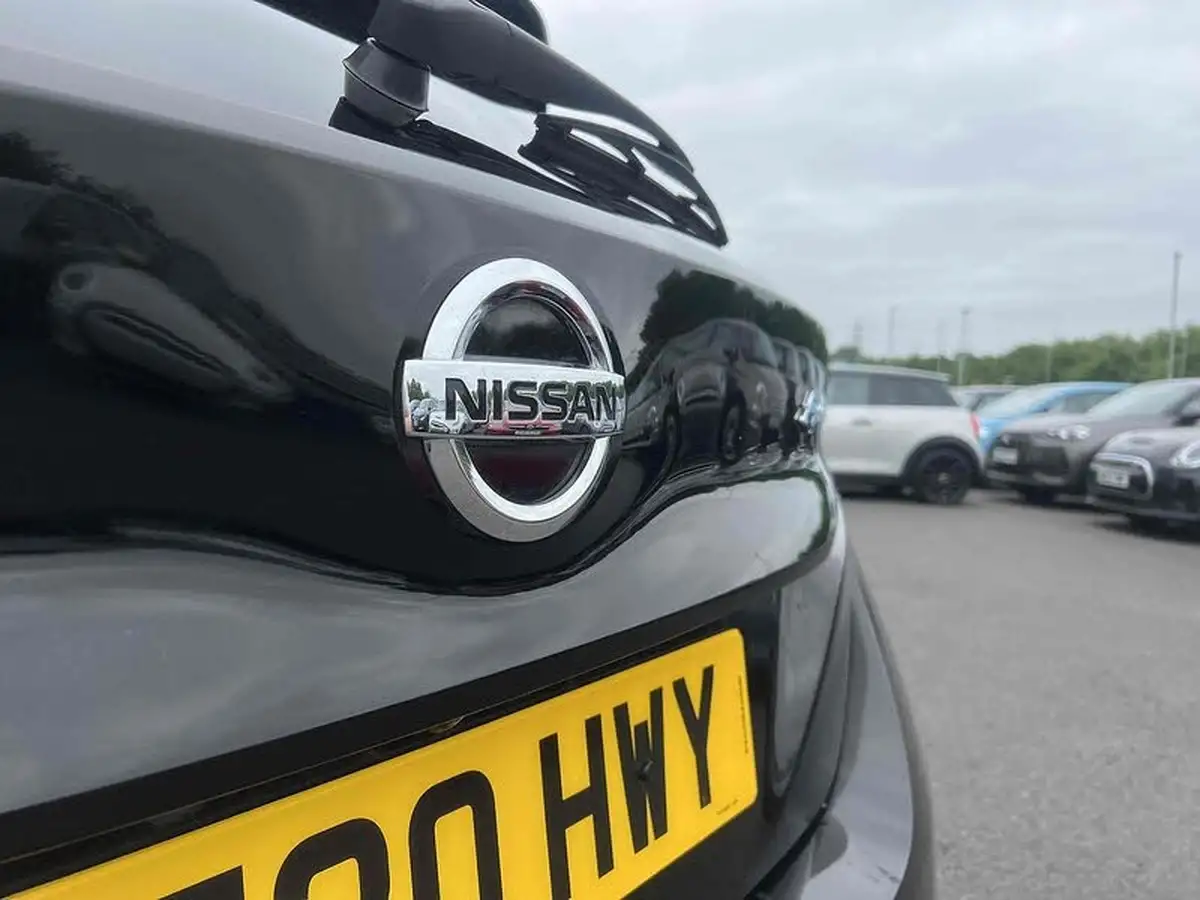 2020-nissan-leaf-e-tekna-big-22