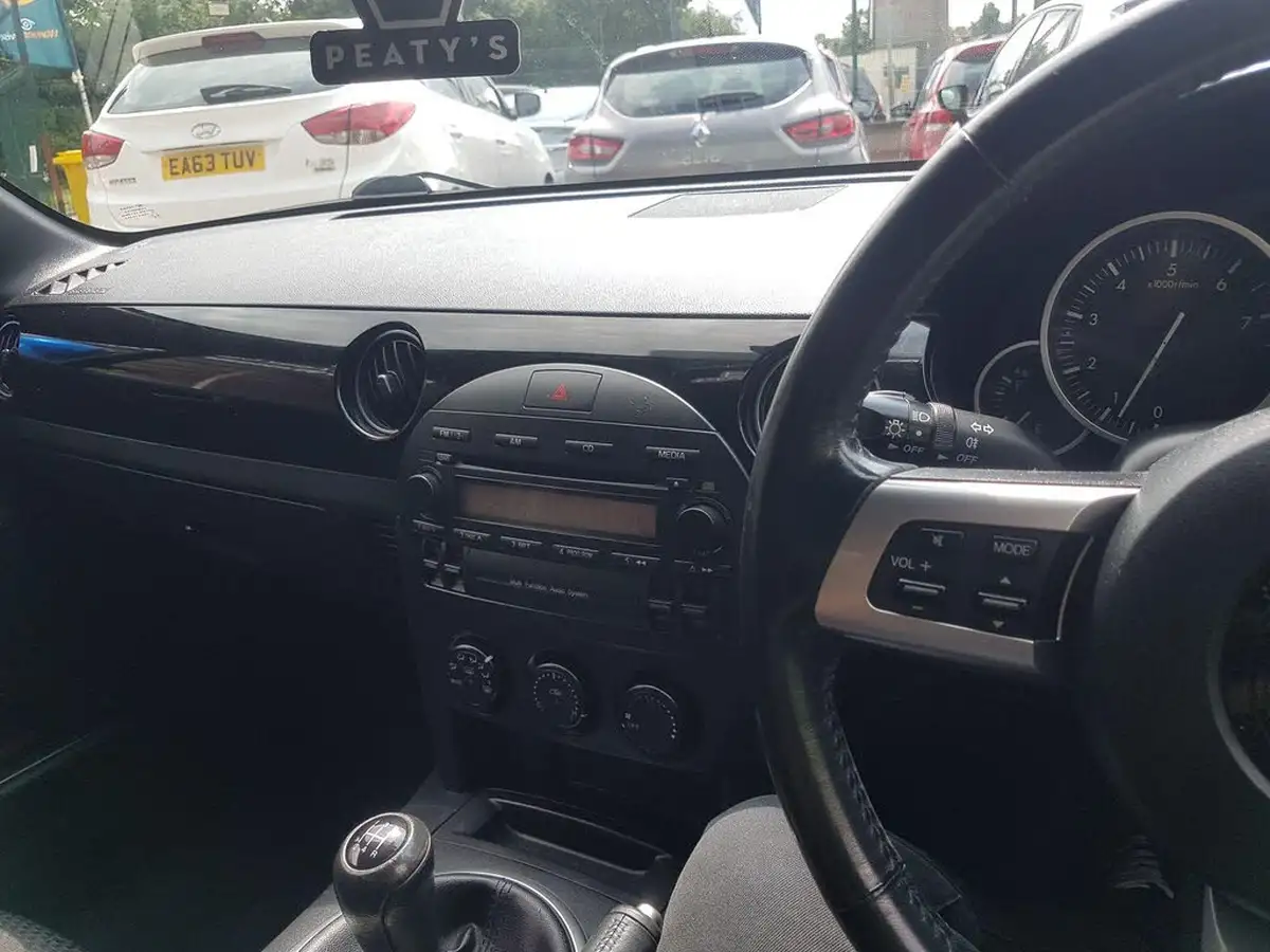 2007-mazda-mx-5-big-32
