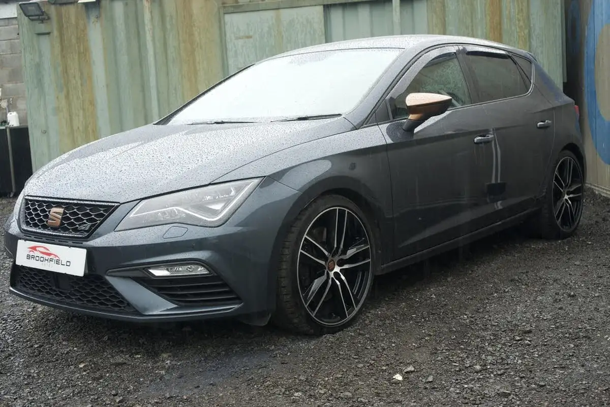 2019-seat-leon-20-tsi-cupra-lux-ss-big-13