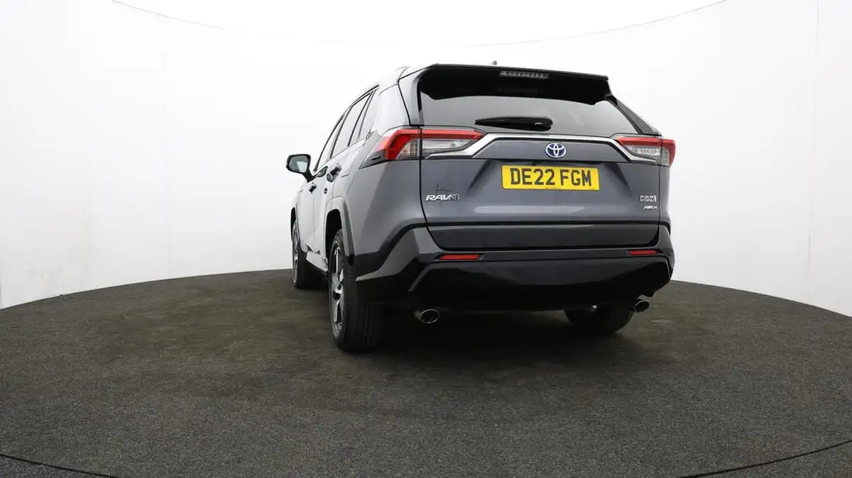 2022-toyota-rav4-25-vvt-i-design-302bhp-plug-in-big-34