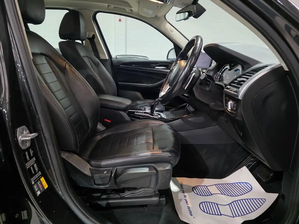 2021-bmw-x3-20-xdrive-30e-se-big-5