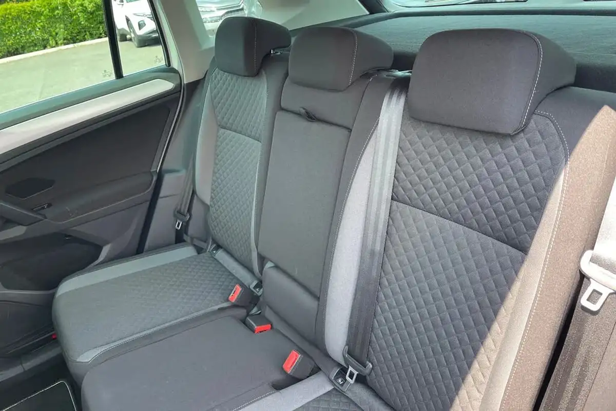 2020-volkswagen-tiguan-15-tsi-match-150ps-dsg-big-18