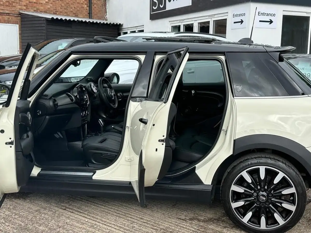 2022-mini-cooper-20-cooper-s-exclusive-premium-hatchback-5d-auto-big-8