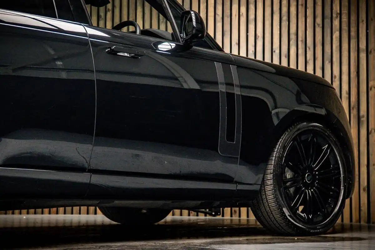 2022-land-rover-range-rover-30-d300-se-big-13
