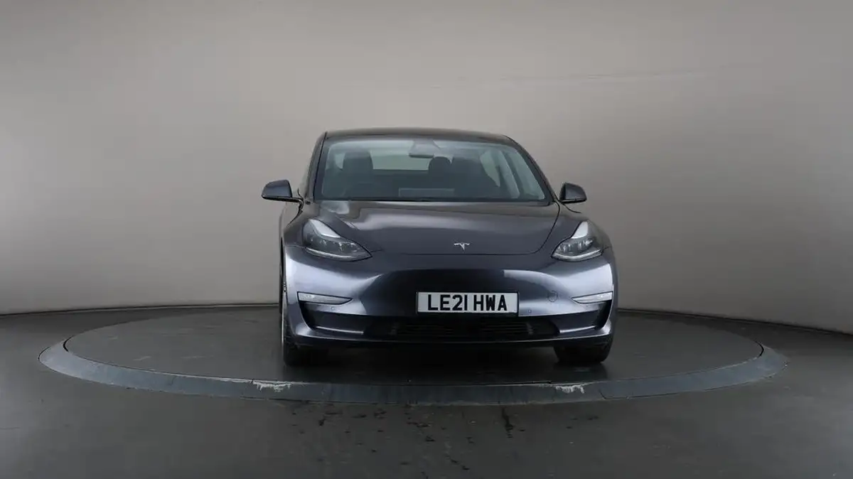 2021-tesla-model-3-e-long-range-4x4-big-43