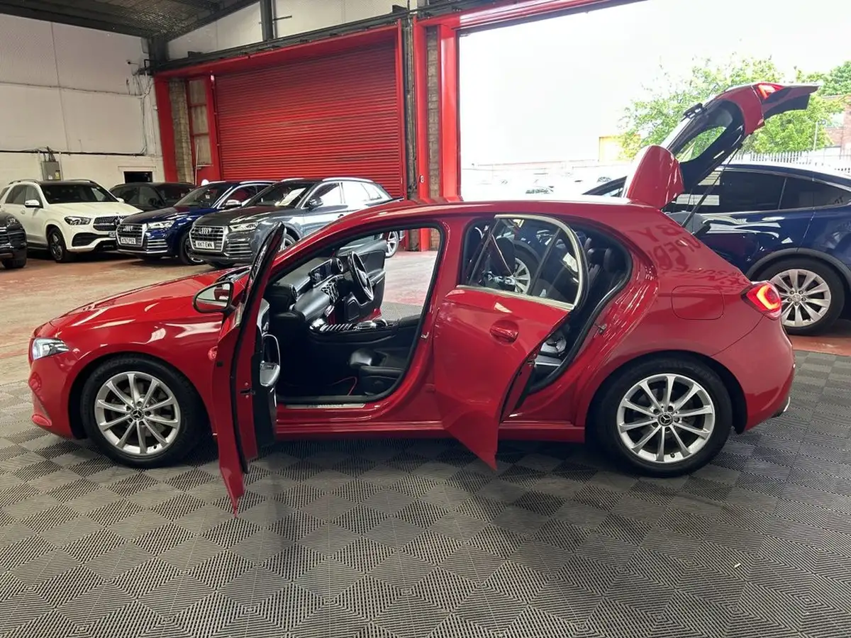 2018-mercedes-benz-a-class-13-a200-sport-ss-hatchback-5d-7g-dct-big-12