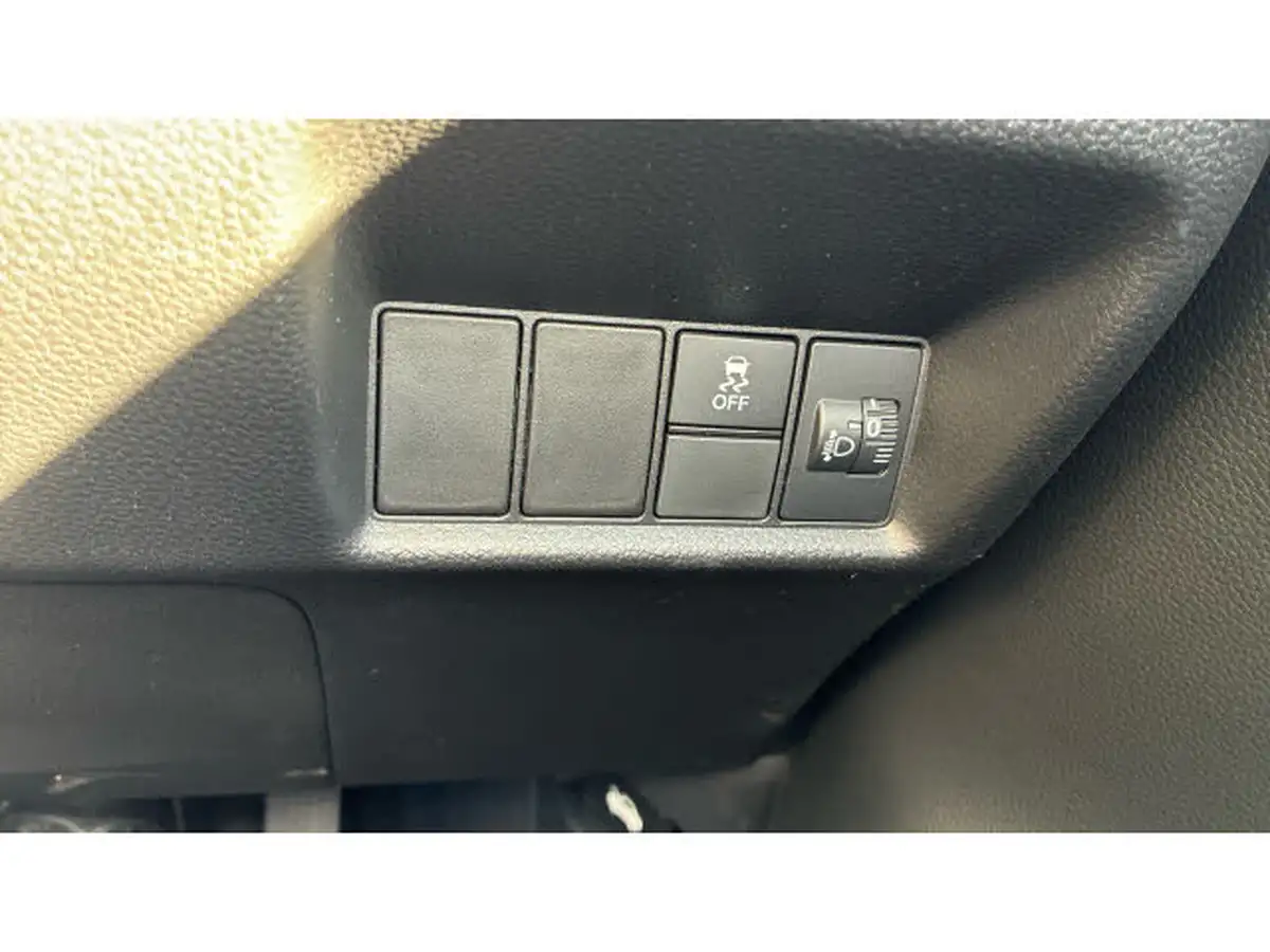 2025-honda-jazz-15-i-mmd-crosstar-advance-big-17