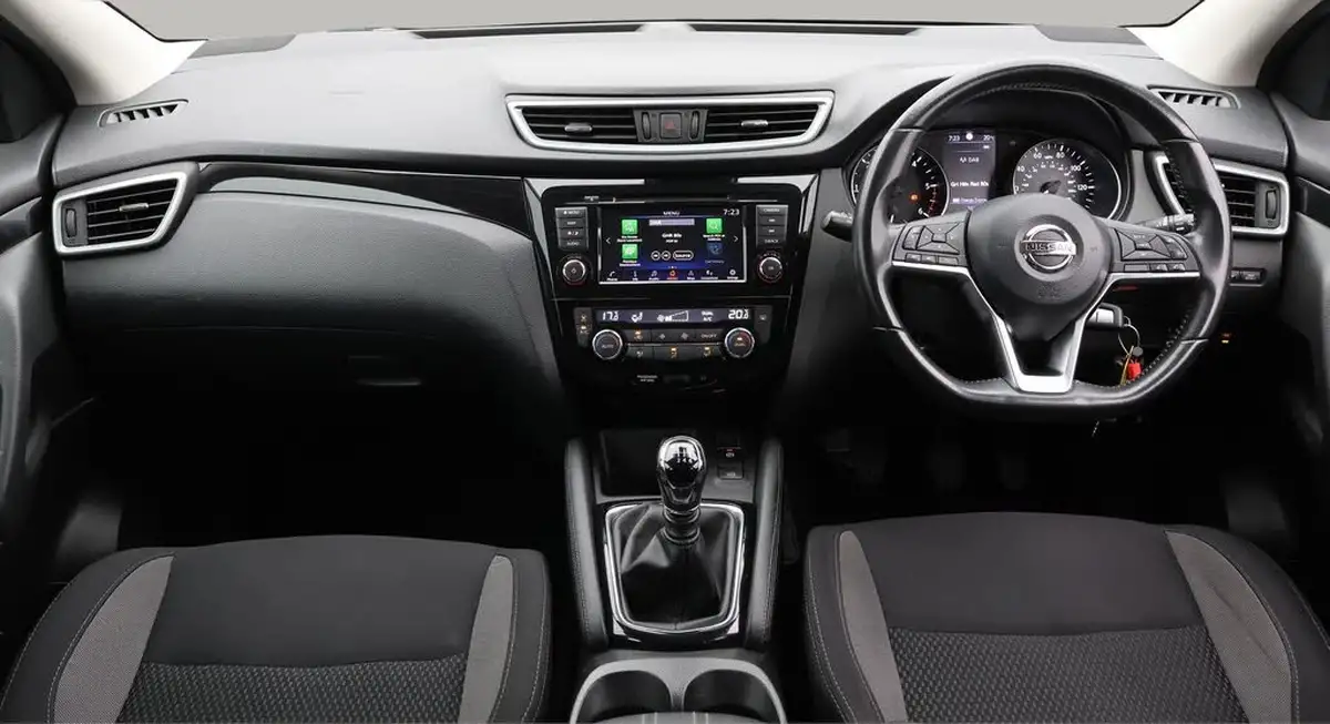 2019-nissan-qashqai-15dci-acenta-premium-heat-pack-big-13