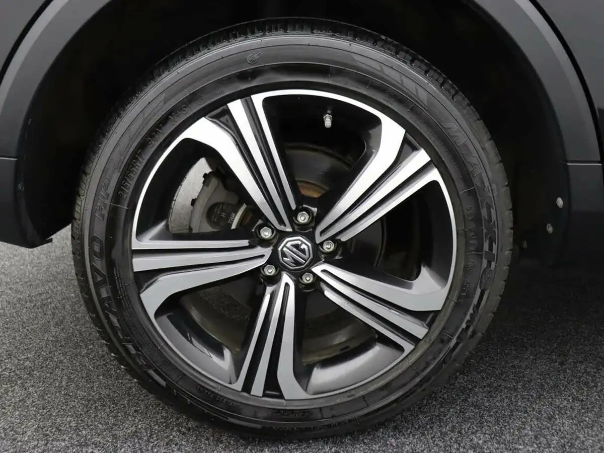 2022-mg-zs-suv-10t-gdi-excite-big-8