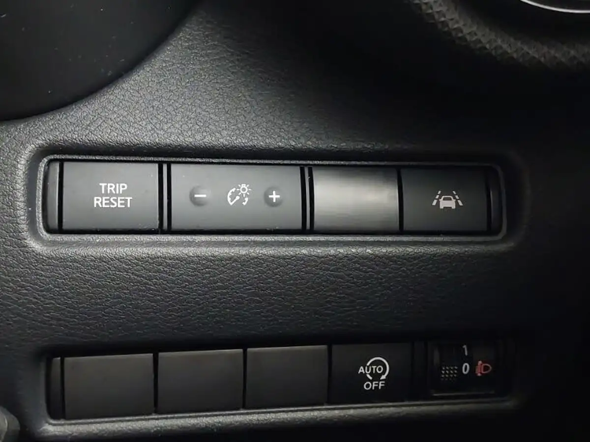 2020-nissan-juke-10-dig-t-acenta-117ps-dct-big-17
