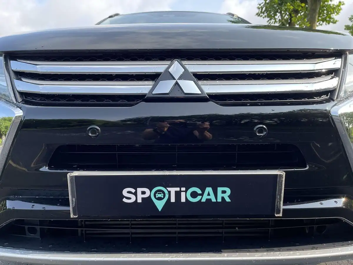 2018-mitsubishi-eclipse-cross-15-4-auto-big-3