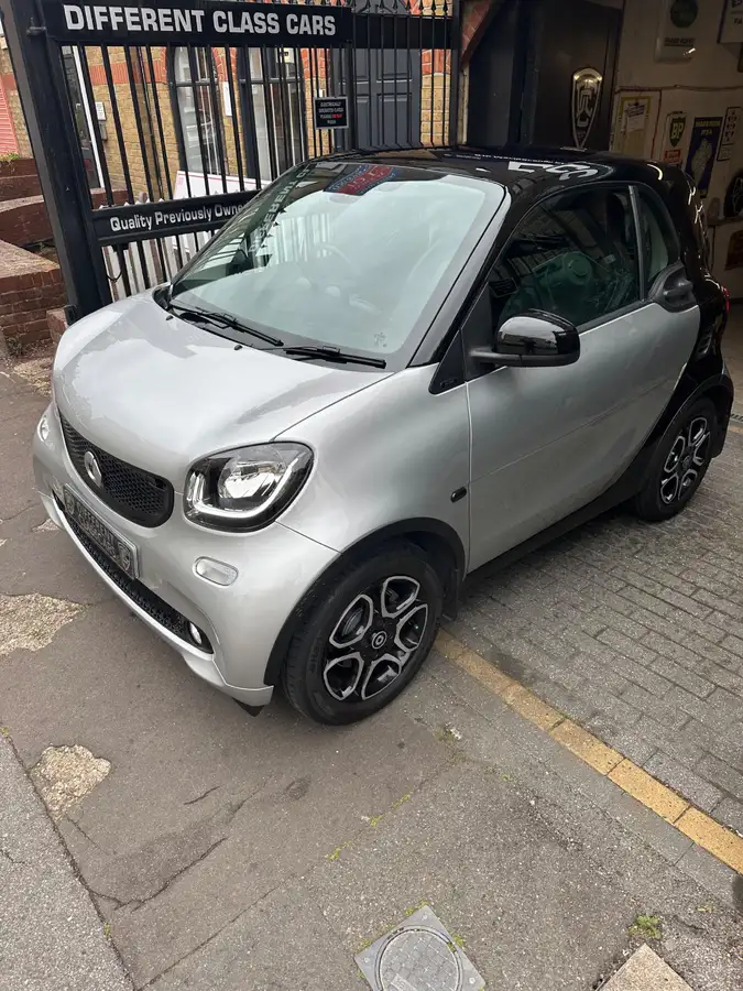2016-smart-fortwo-09-prime-premium-plusss-coupe-twinamic-big-10