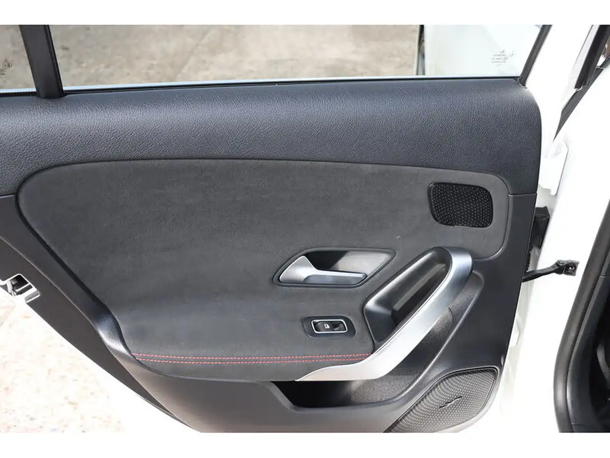 2019-mercedes-benz-a-class-13-a200-amg-line-premium-saloon-4d-7g-dct-big-33